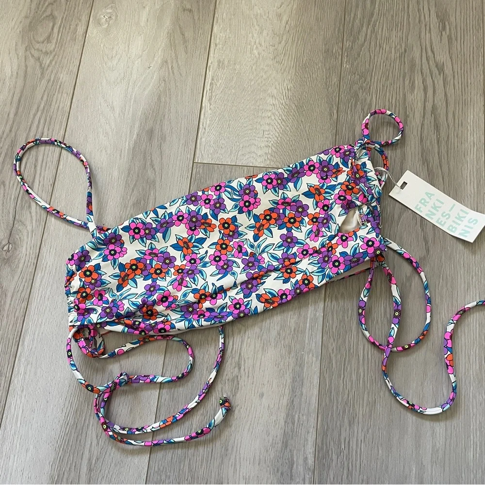 Frankies Bikinis Top NWT floral london bandeau string bikini womens (large) swim